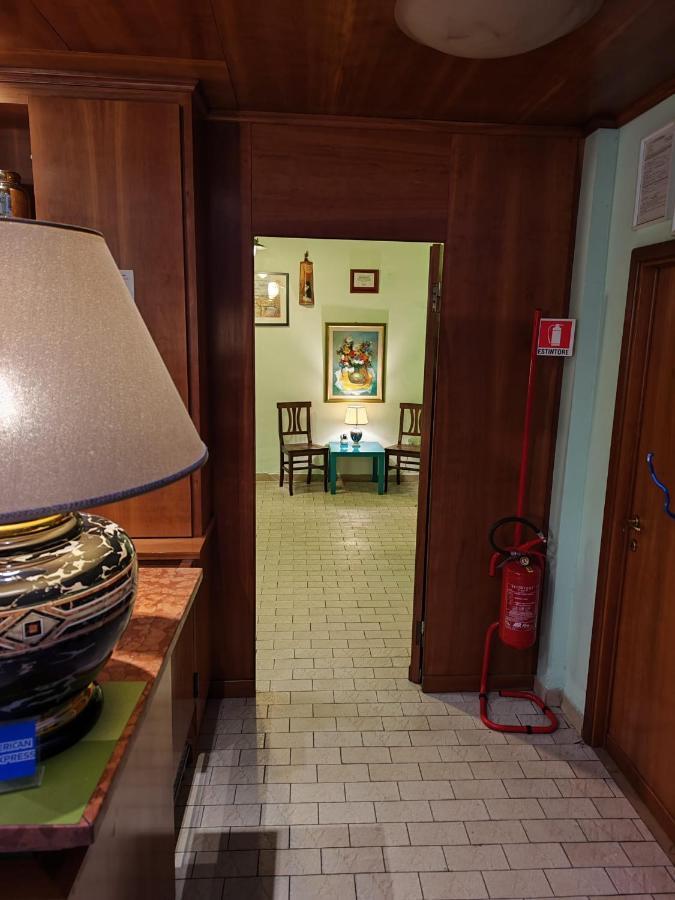 Hotel Etrusco Sesto Fiorentino Kültér fotó